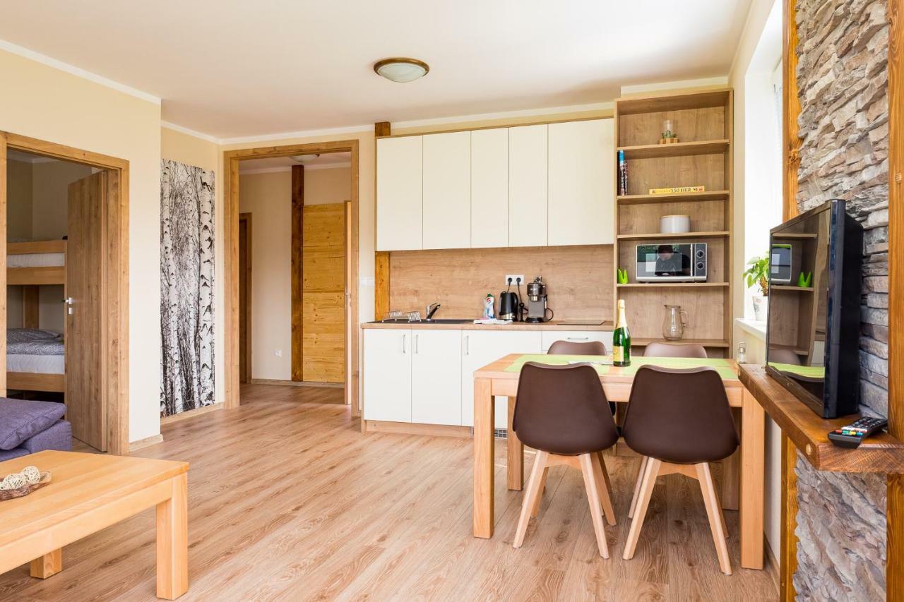 Appartement Elejan à Bešeňová Extérieur photo